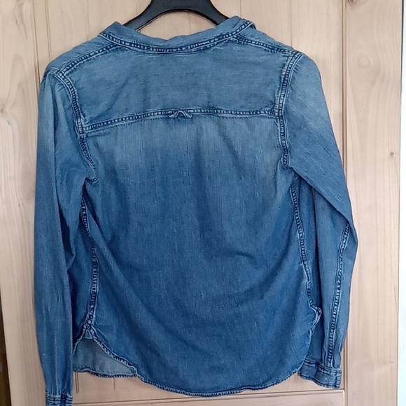 Gap 1969 Denim Shirt - Picture 3 of 3